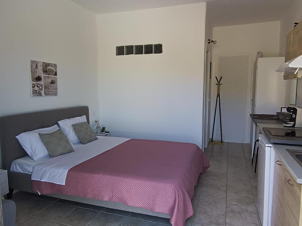 Apartmán Mia Casaki Nausa Exteriér fotografie